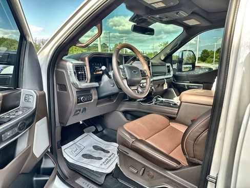 Used 2025 Ford F350 King Ranch w/ Chrome Package AWD/4WD image 2