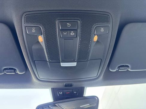Used 2018 Mercedes-Benz CLA 250 image 27