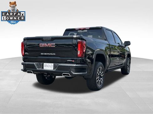 Used 2025 GMC Sierra 1500 AT4 w/ AT4 Premium Package AWD/4WD image 14