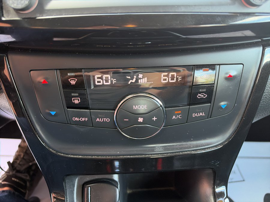 Used 2017 Nissan Sentra SL FWD image 24