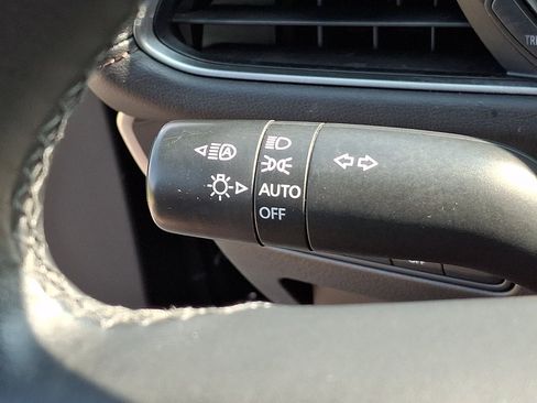 Used 2024 MAZDA MAZDA3 s FWD image 26