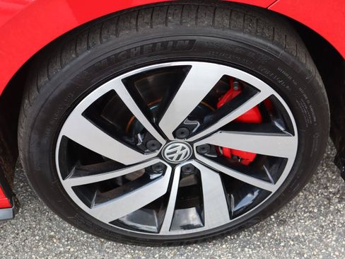 Used 2020 Volkswagen Jetta GLI FWD image 43