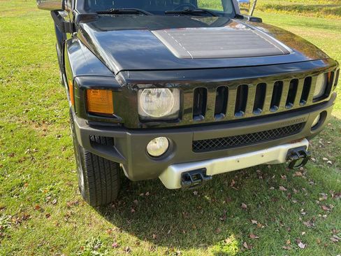Used 2008 HUMMER H3 Luxury w/ Chrome Appearance Package image 7