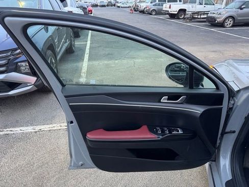 Used 2023 Kia K5 GT-Line image 14