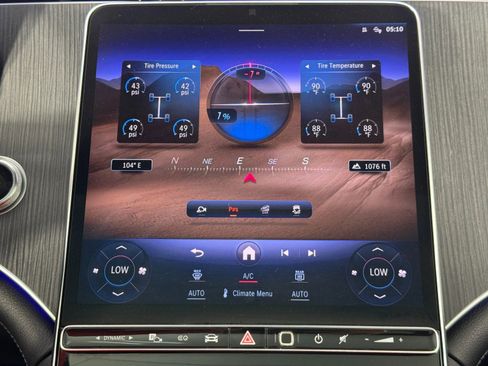 Used 2023 Mercedes-Benz EQE 500 4MATIC SUV image 35