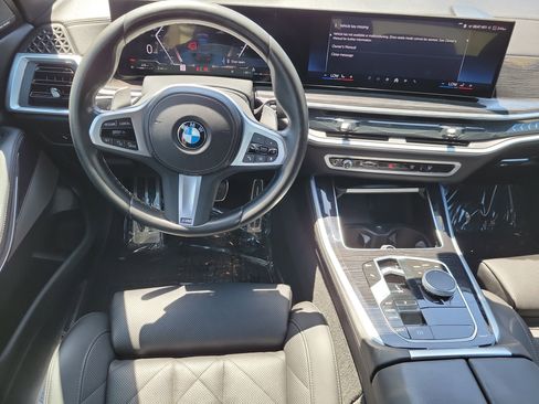 Used 2024 BMW X5 sDrive40i w/ M Sport Package RWD image 10