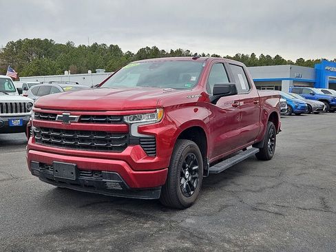 Used 2025 Chevrolet Silverado 1500 RST AWD/4WD image 3