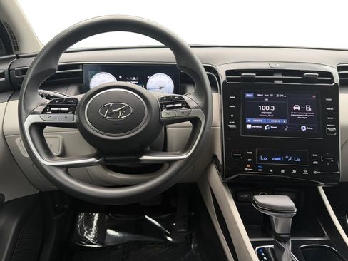 Certified 2024 Hyundai Tucson SEL FWD image 10