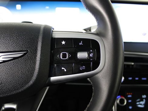 Used 2026 Genesis GV70 2.5T AWD/4WD image 24