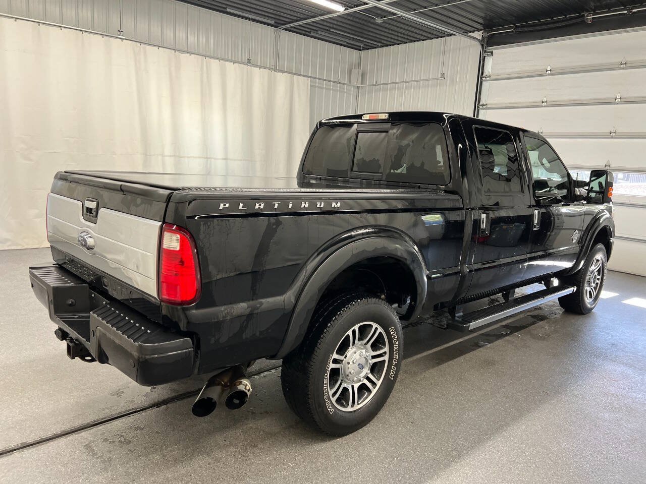 Used 2016 Ford F350 Platinum AWD/4WD image 4