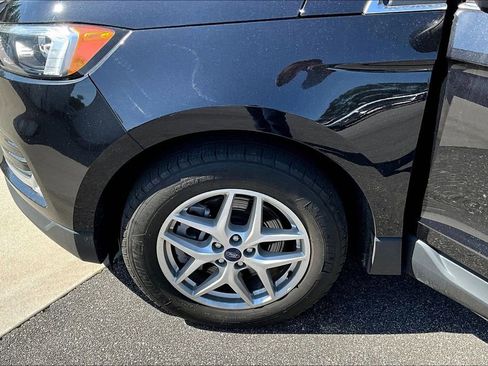 Used 2022 Ford Edge SEL w/ Convenience Package AWD/4WD image 9