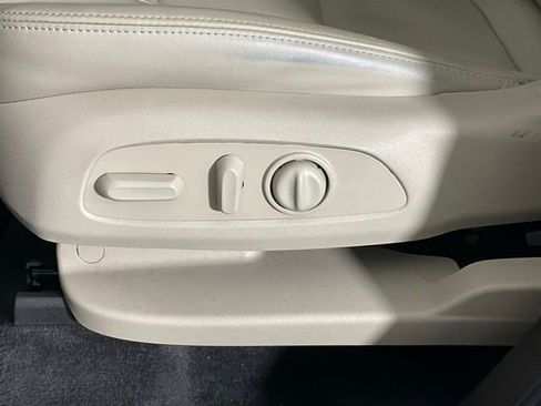 Used 2021 Buick Enclave Essence w/ LPO, Floor Liner Package FWD image 28