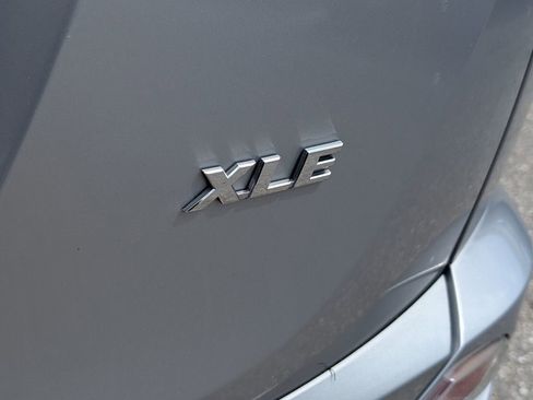Used 2017 Toyota RAV4 XLE w/ Plus Special Value Package FWD image 17