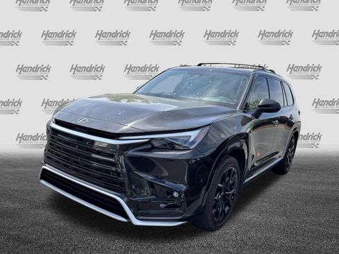 Used 2024 Lexus TX 500h AWD w/ Technology Package image 8