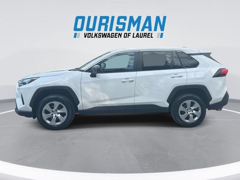 Used 2025 Toyota RAV4 LE FWD image 5