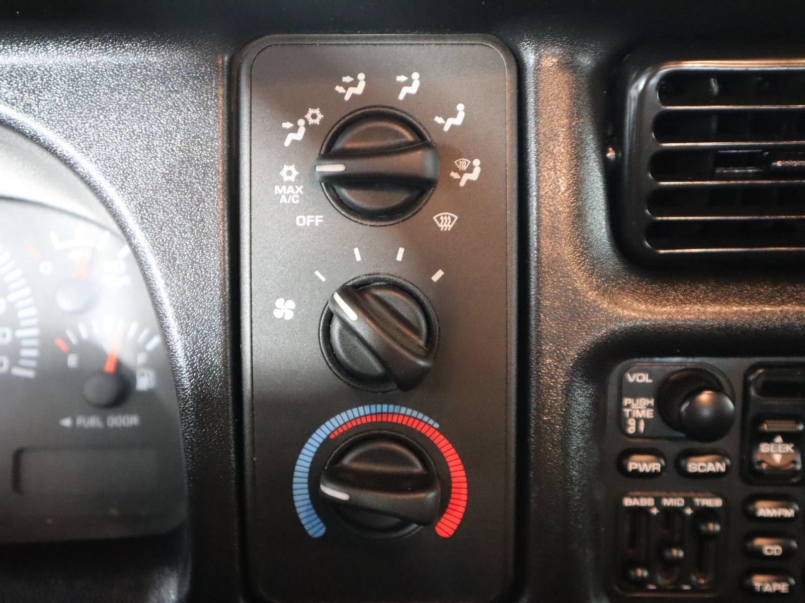 Used 2001 Dodge Ram 2500 Truck 4x4 Quad Cab image 35