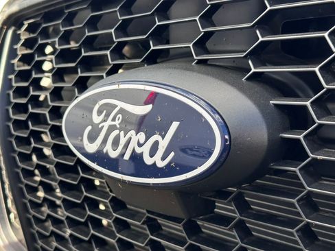 New 2026 Ford Transit 250 Low Roof w/ Load Area Protection Package RWD image 11