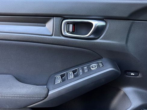 Used 2024 Honda Civic LX image 11