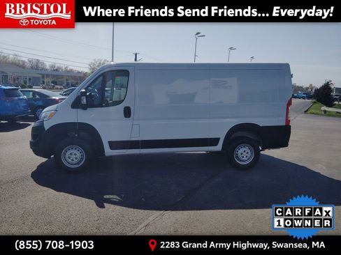 Used 2025 RAM ProMaster 2500 w/ Convenience Group FWD image 4