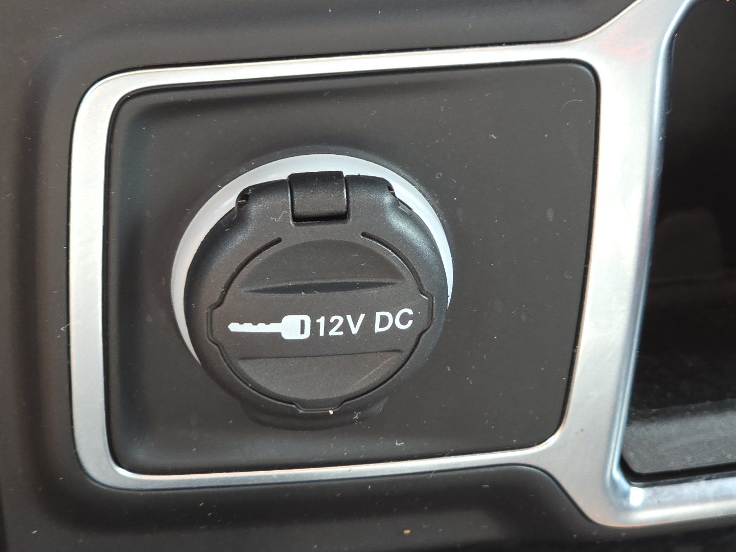 Used 2021 Jeep Gladiator Sport AWD/4WD image 8