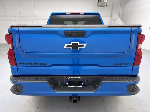 Certified 2023 Chevrolet Silverado 1500 Custom w/ LPO, Dark Essentials Package image 10