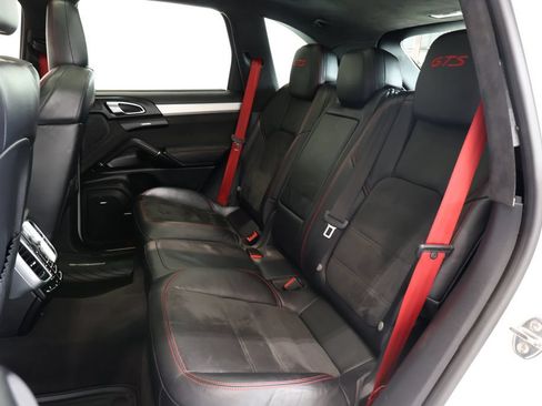 Used 2017 Porsche Cayenne GTS AWD/4WD image 20
