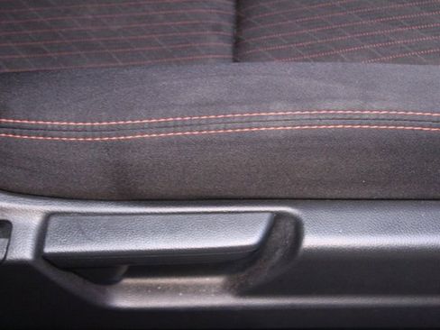 Used 2018 Honda Fit Sport image 12