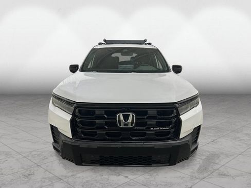 New 2026 Honda Pilot Black Edition image 8