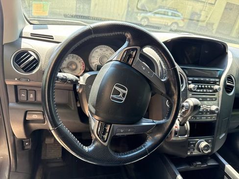 Used 2012 Honda Pilot Touring image 20
