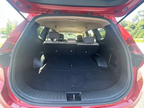 Used 2019 Hyundai Santa Fe SE AWD/4WD image 22