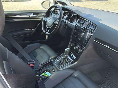 Used 2018 Volkswagen Golf SEL FWD image 9
