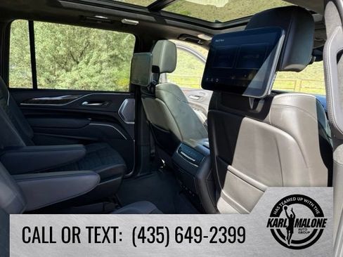 Used 2024 Cadillac Escalade ESV Sport Platinum w/ LPO, ONYX Package AWD/4WD image 37
