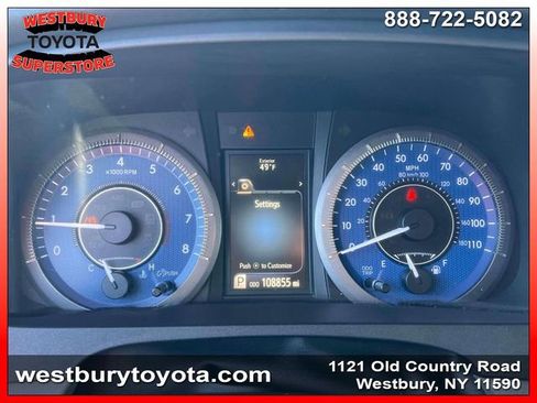 Used 2015 Toyota Sienna XLE w/ XLE Navigation Package image 28