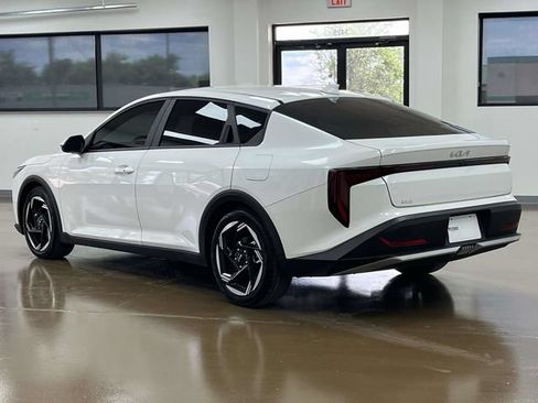 Used 2025 Kia K4 EX FWD image 7