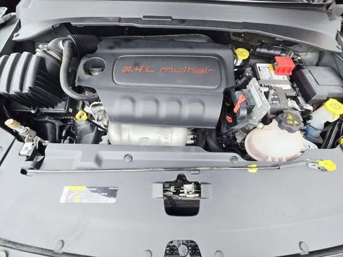 Used 2022 Jeep Compass Limited w/ Sun and Sound Group image 18