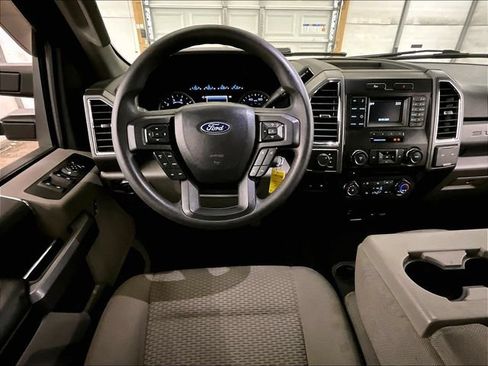 Used 2018 Ford F250 XLT AWD/4WD image 5