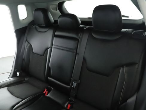 Certified 2019 Jeep Compass Latitude w/ Popular Equipment Group image 5