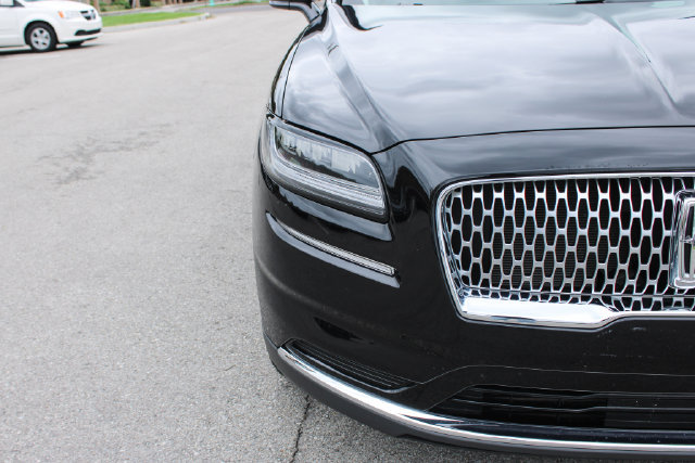 Used 2022 Lincoln Nautilus AWD image 47