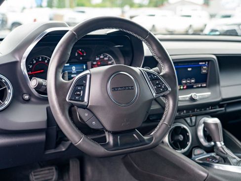 Used 2023 Chevrolet Camaro LT RWD image 15