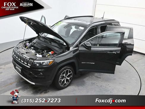 New 2026 Jeep Compass Limited AWD/4WD image 34