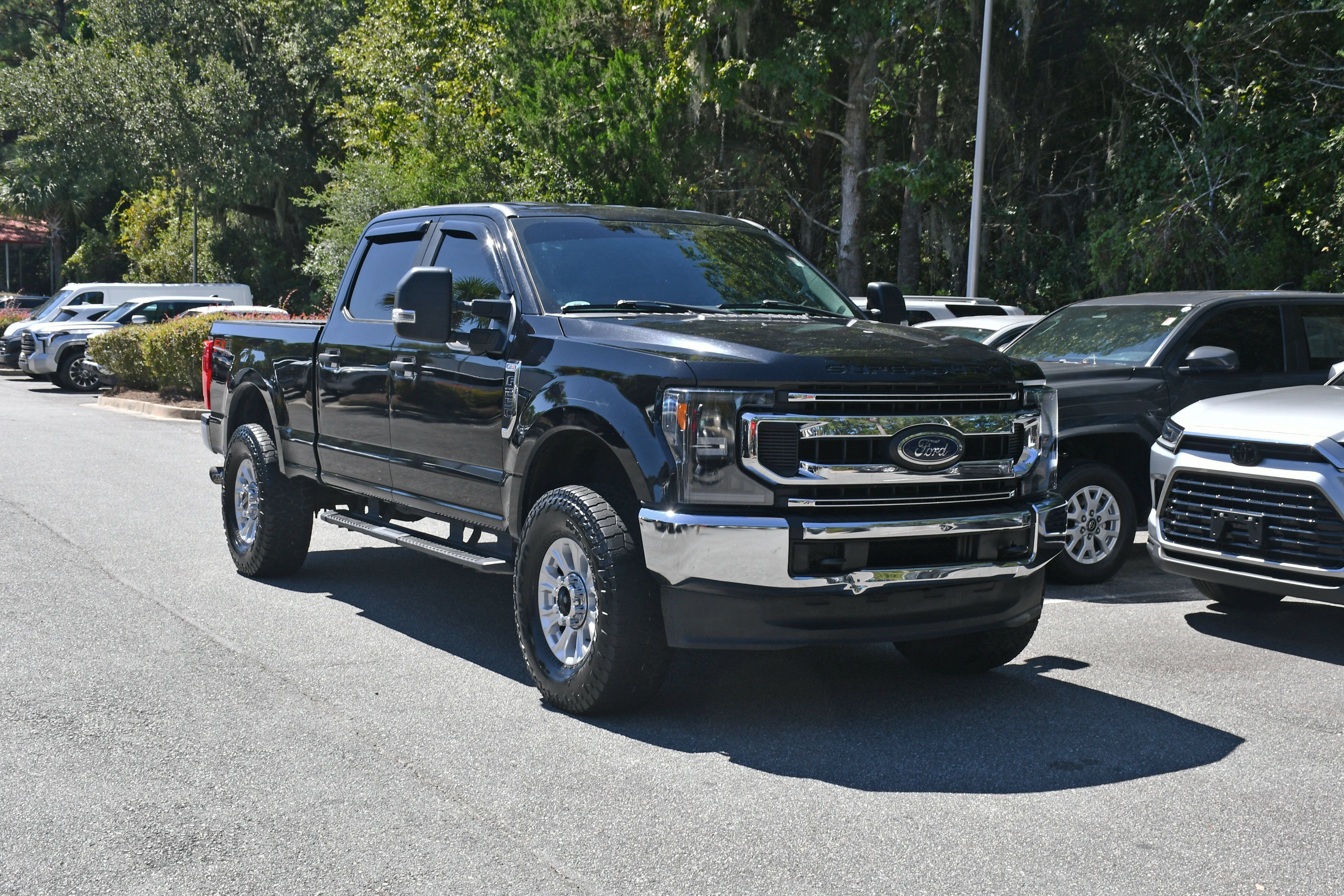 Used 2020 Ford F250 XL w/ STX Appearance Package AWD/4WD image 6