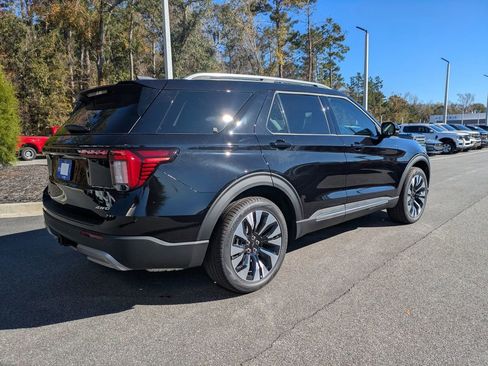 New 2026 Ford Explorer Platinum w/ LUX Leather Package image 4