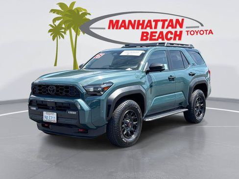 Certified 2025 Toyota 4Runner TRD Off-Road Premium AWD/4WD image 1