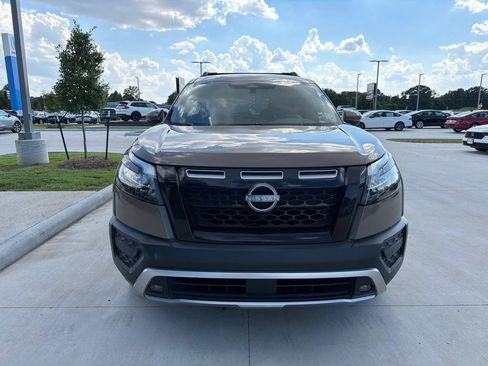 Used 2023 Nissan Pathfinder Rock Creek AWD/4WD image 2