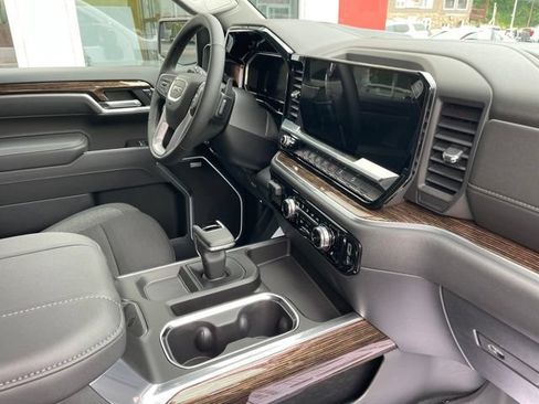 New 2026 GMC Sierra 1500 Elevation AWD/4WD image 11