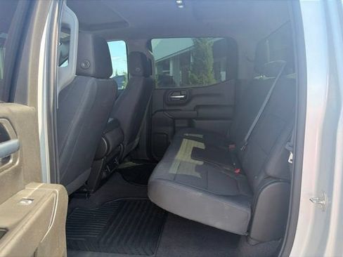 Used 2020 Chevrolet Silverado 1500 Custom Trail Boss AWD/4WD image 13