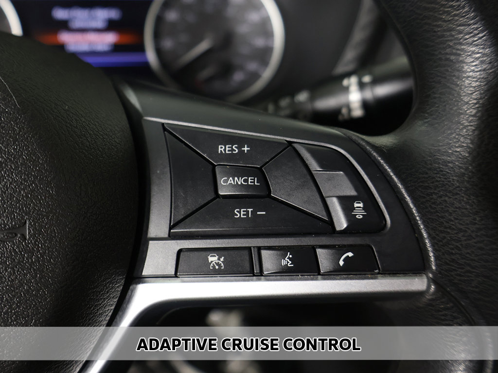 Used 2025 Nissan Sentra SV FWD image 3