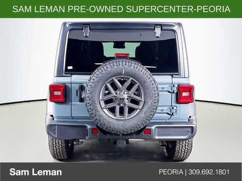 Used 2024 Jeep Wrangler Sport S image 6