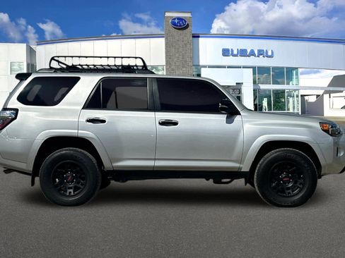 Used 2021 Toyota 4Runner Venture w/ Moonroof Package image 6