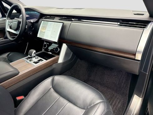 Used 2023 Land Rover Range Rover Autobiography AWD/4WD image 16